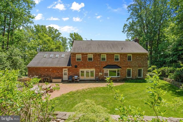 615 OLD KINGS HWY, Downingtown, PA 19335