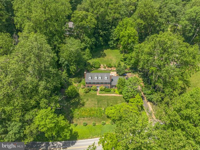 615 OLD KINGS HWY, Downingtown, PA 19335