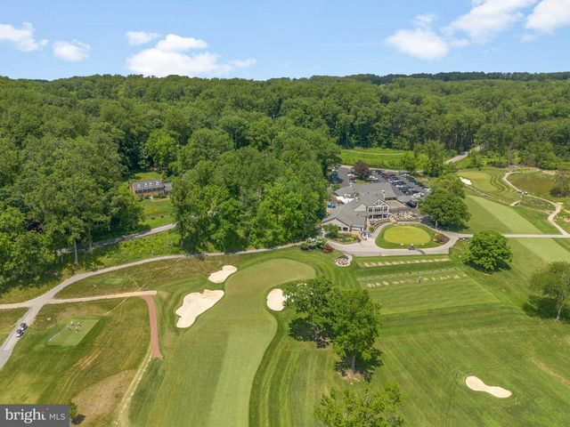615 OLD KINGS HWY, Downingtown, PA 19335
