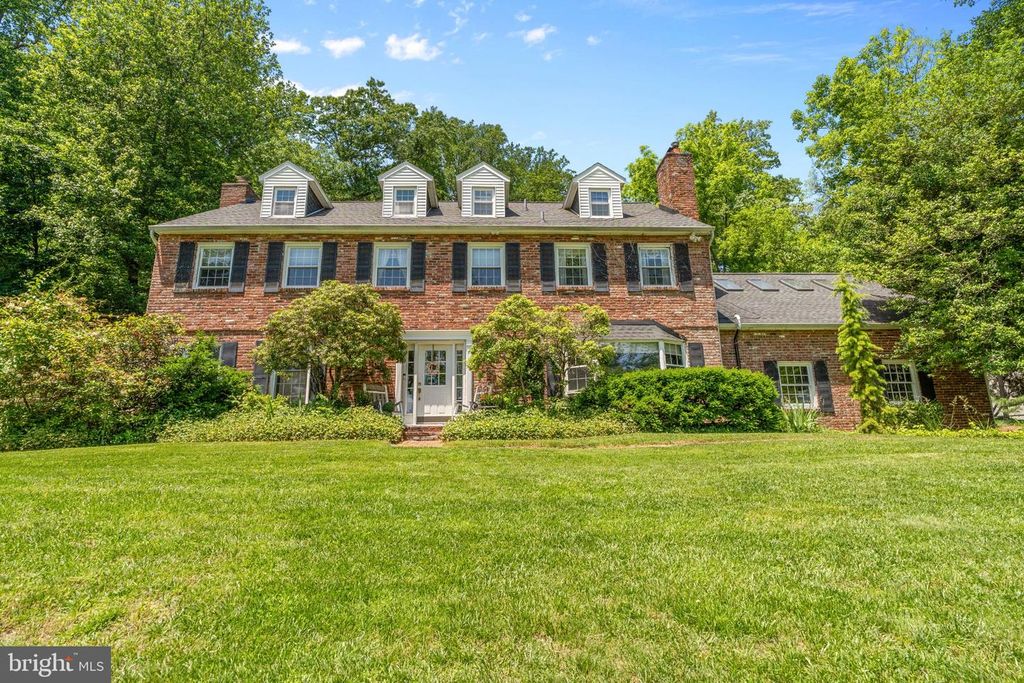 615 OLD KINGS HWY, Downingtown, PA 19335