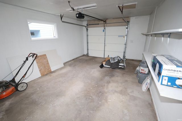 187 St Clair Avenue, Elkhart, IN 46516