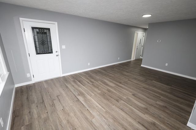 187 St Clair Avenue, Elkhart, IN 46516