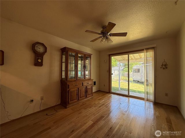 1415 E 55th Street, Tacoma, WA 98404