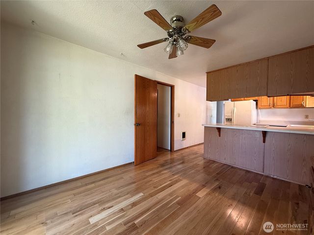 1415 E 55th Street, Tacoma, WA 98404