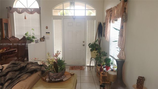 1055 NW 187th Avenue, Pembroke Pines, FL 33029