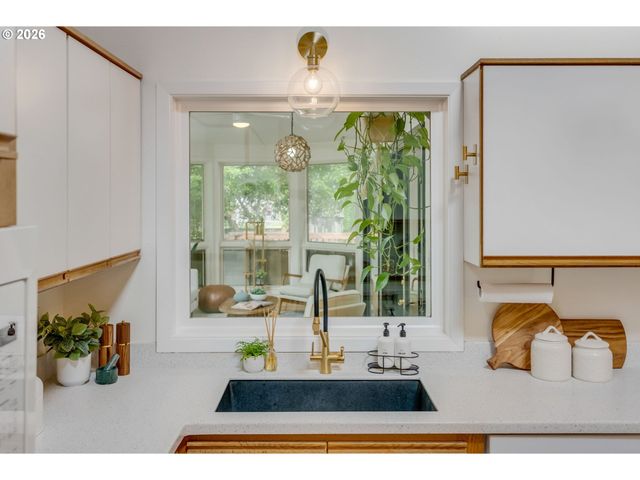 2405 Nw 145TH Ave, Beaverton, OR 97006
