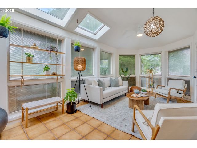 2405 Nw 145TH Ave, Beaverton, OR 97006
