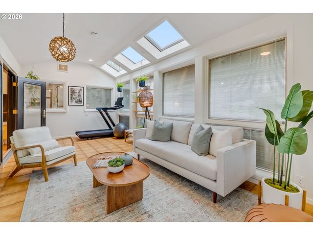 2405 Nw 145TH Ave, Beaverton, OR 97006