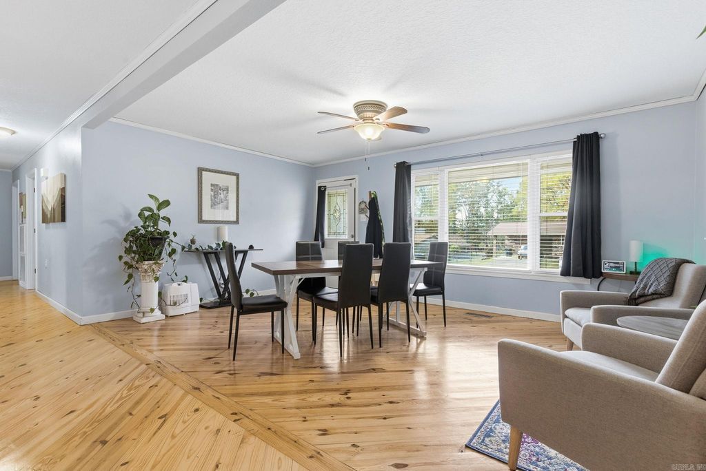 106 Lecroy Road, Hot Springs, AR 71901