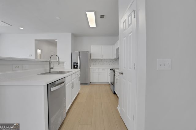 3317 Fernview Drive, Lawrenceville, GA 30044