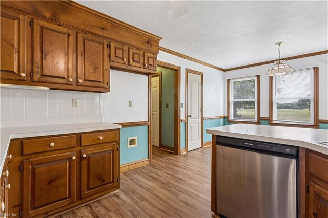 423 Las Gaviotas BLVD, Chesapeake, VA 23322