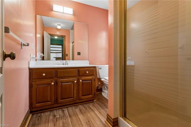 423 Las Gaviotas BLVD, Chesapeake, VA 23322