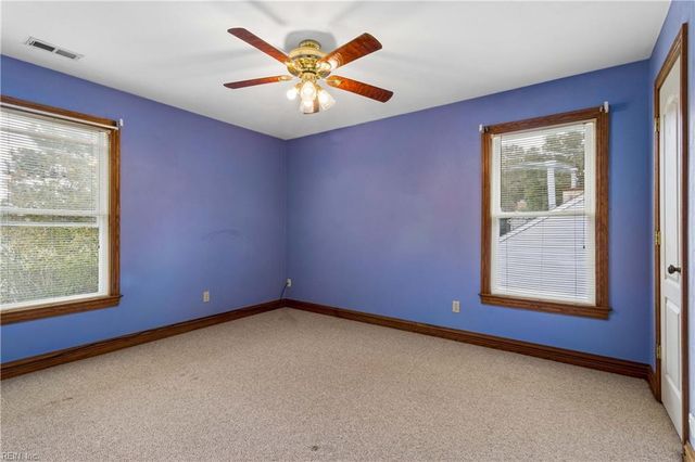 423 Las Gaviotas BLVD, Chesapeake, VA 23322