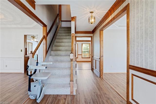 423 Las Gaviotas BLVD, Chesapeake, VA 23322