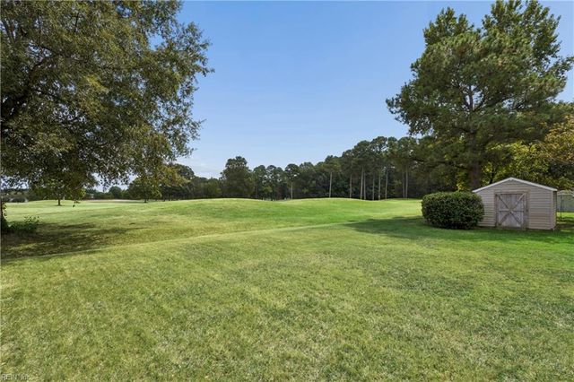 423 Las Gaviotas BLVD, Chesapeake, VA 23322