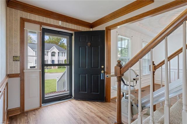 423 Las Gaviotas BLVD, Chesapeake, VA 23322