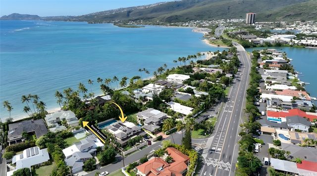 235 Portlock Road, Honolulu, HI 96825