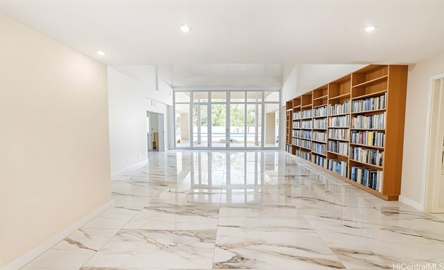 235 Portlock Road, Honolulu, HI 96825