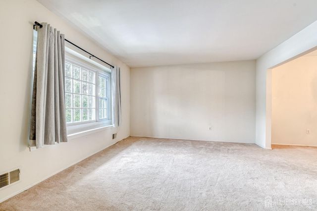 61 Ochs Avenue, Milltown, NJ 08850