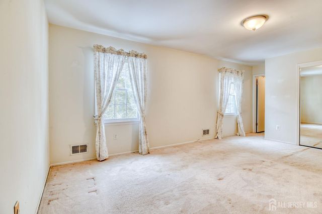 61 Ochs Avenue, Milltown, NJ 08850