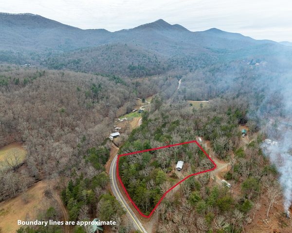 39 Sadie Way, Blairsville, GA 30512
