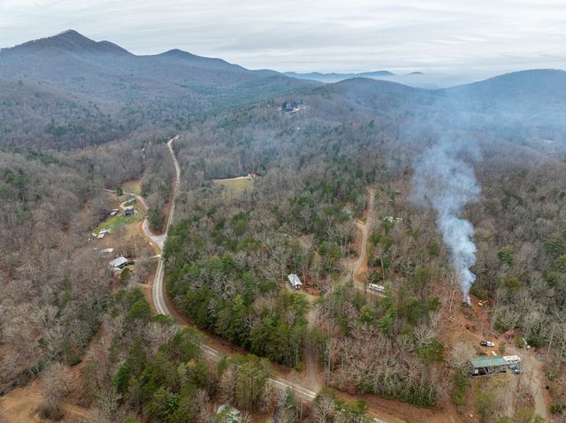 39 Sadie Way, Blairsville, GA 30512