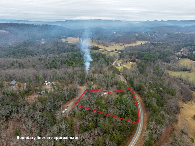39 Sadie Way, Blairsville, GA 30512