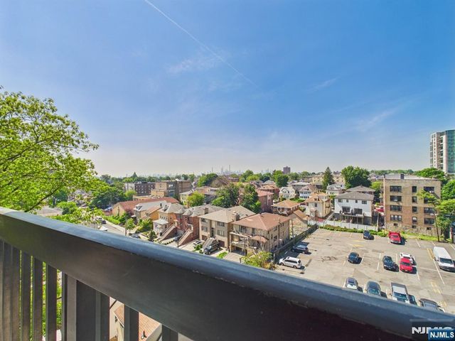 770 Anderson Avenue 402, Cliffside Park, NJ 07010