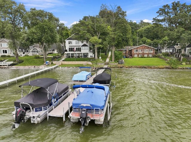 544 Sunset Vale, Twin Lakes, WI 53181
