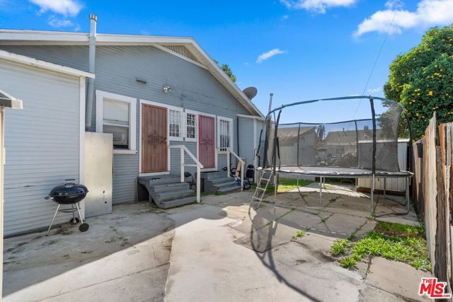 4615 Orchard Avenue, Los Angeles, CA 90037