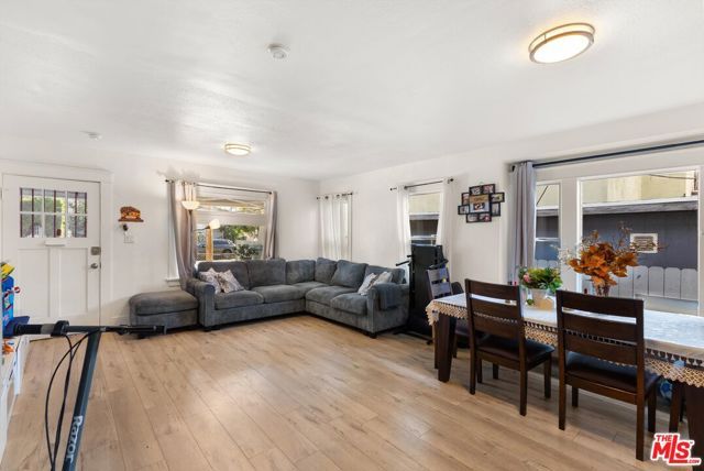 4615 Orchard Avenue, Los Angeles, CA 90037