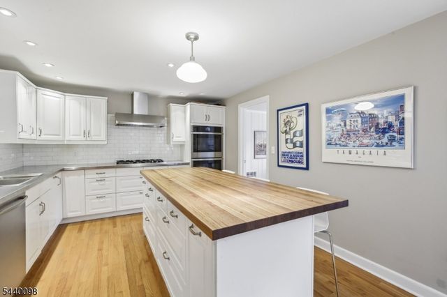 31 Knollwood Ave, Madison Boro, NJ 07940