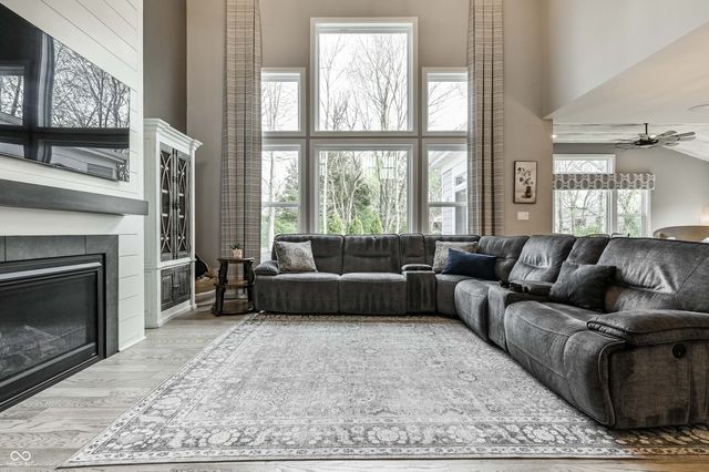 26 Chatham Brook Drive, Westfield, IN 46074