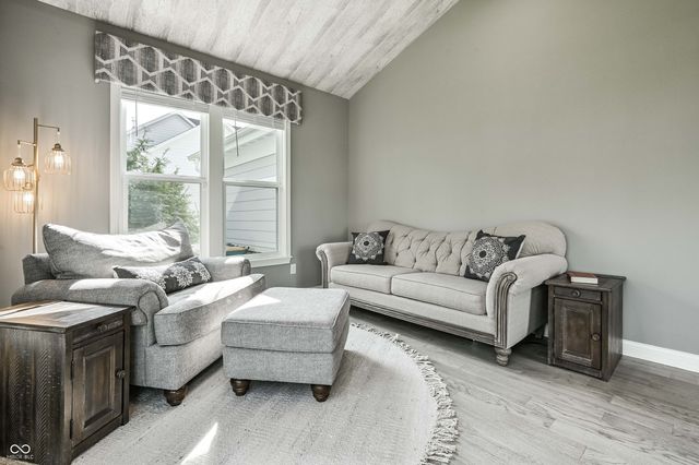 26 Chatham Brook Drive, Westfield, IN 46074