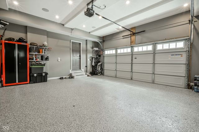 26 Chatham Brook Drive, Westfield, IN 46074
