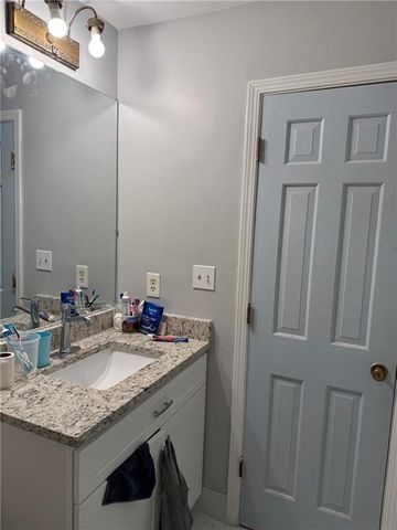 406 OHERN Court, Stone Mountain, GA 30088