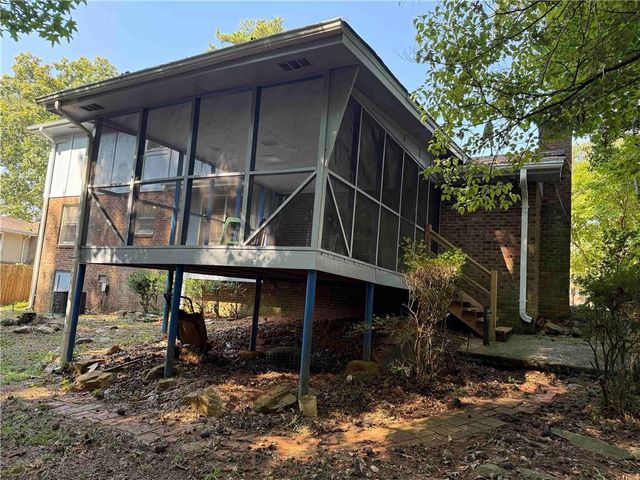 406 OHERN Court, Stone Mountain, GA 30088