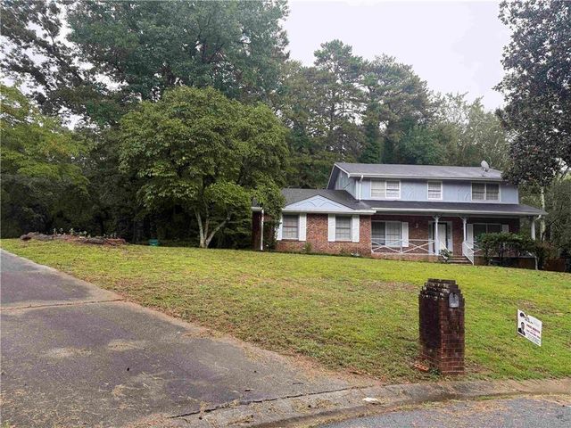 406 OHERN Court, Stone Mountain, GA 30088