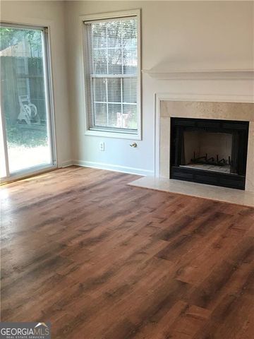 1019 Daventry Crossing, Woodstock, GA 30188