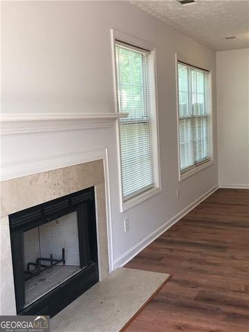 1019 Daventry Crossing, Woodstock, GA 30188