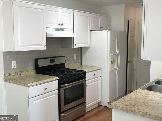 1019 Daventry Crossing, Woodstock, GA 30188