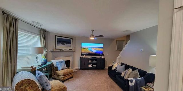9517 Lakeview Road, Union City, GA 30291