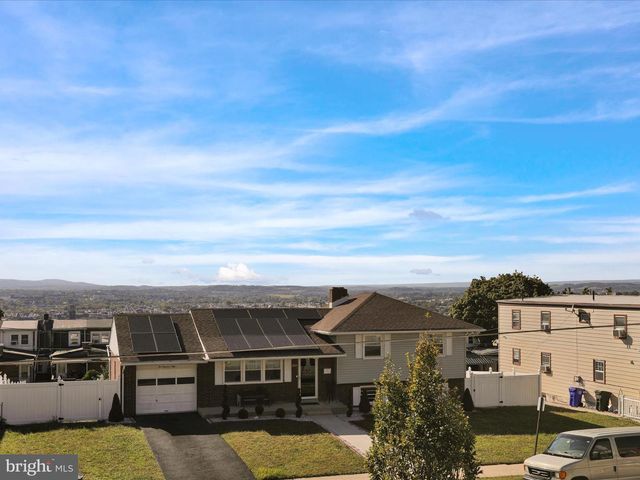 225-A N 14TH ST, Reading, PA 19604