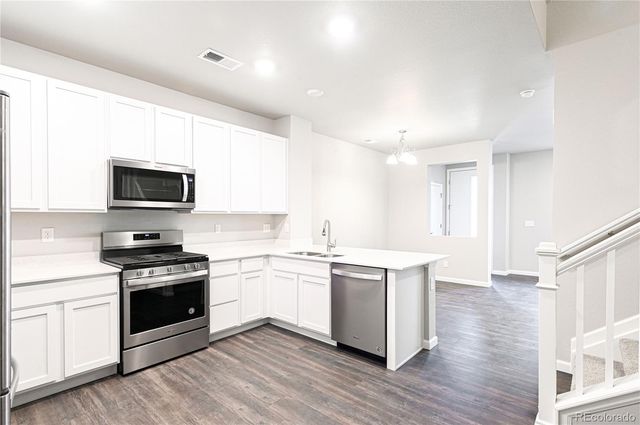 14883 E Belleview Drive, Aurora, CO 80015