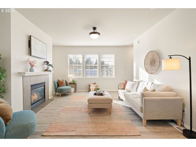 8062 Sw 33RD Pl, Portland, OR 97219