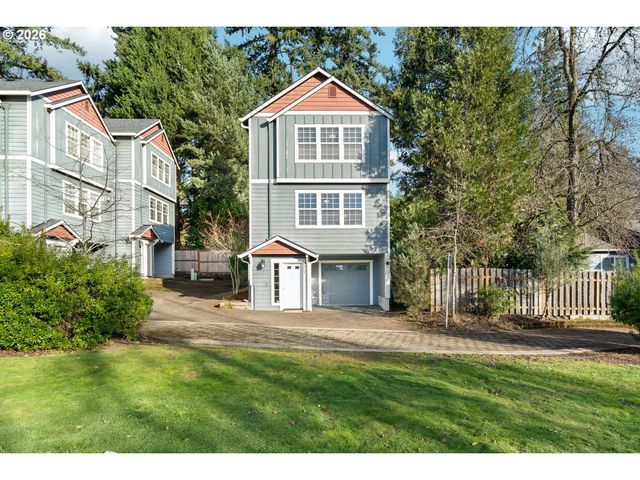 8062 Sw 33RD Pl, Portland, OR 97219