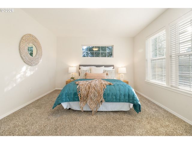 8062 Sw 33RD Pl, Portland, OR 97219