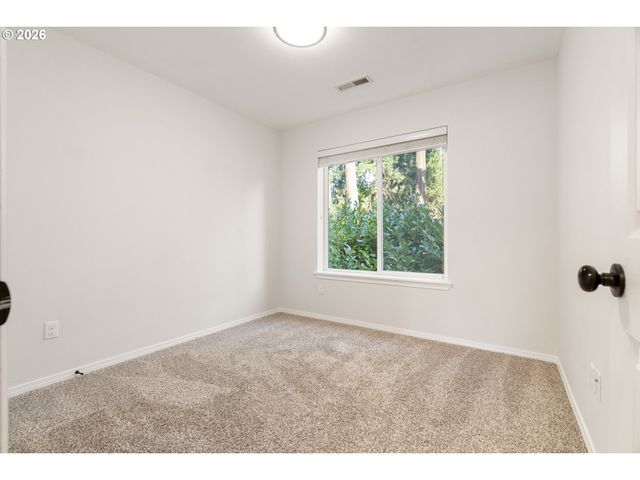 8062 Sw 33RD Pl, Portland, OR 97219