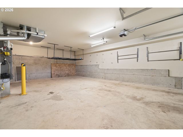 8062 Sw 33RD Pl, Portland, OR 97219