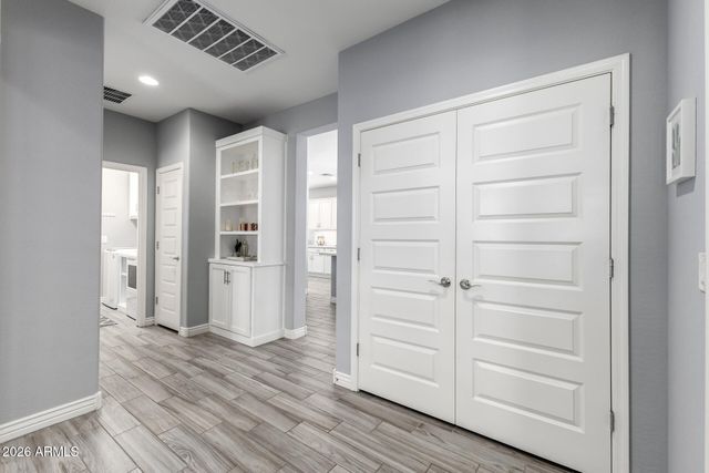 2445 E FLINTLOCK Drive, Gilbert, AZ 85298